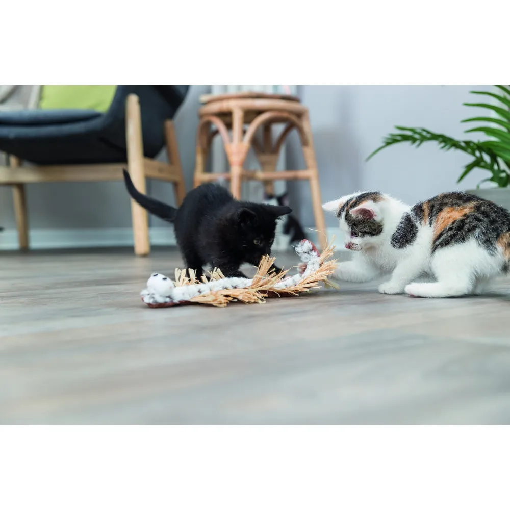 Іграшка Trixie для котів Сороконіжка плюш і рафія 33 см — фото 3