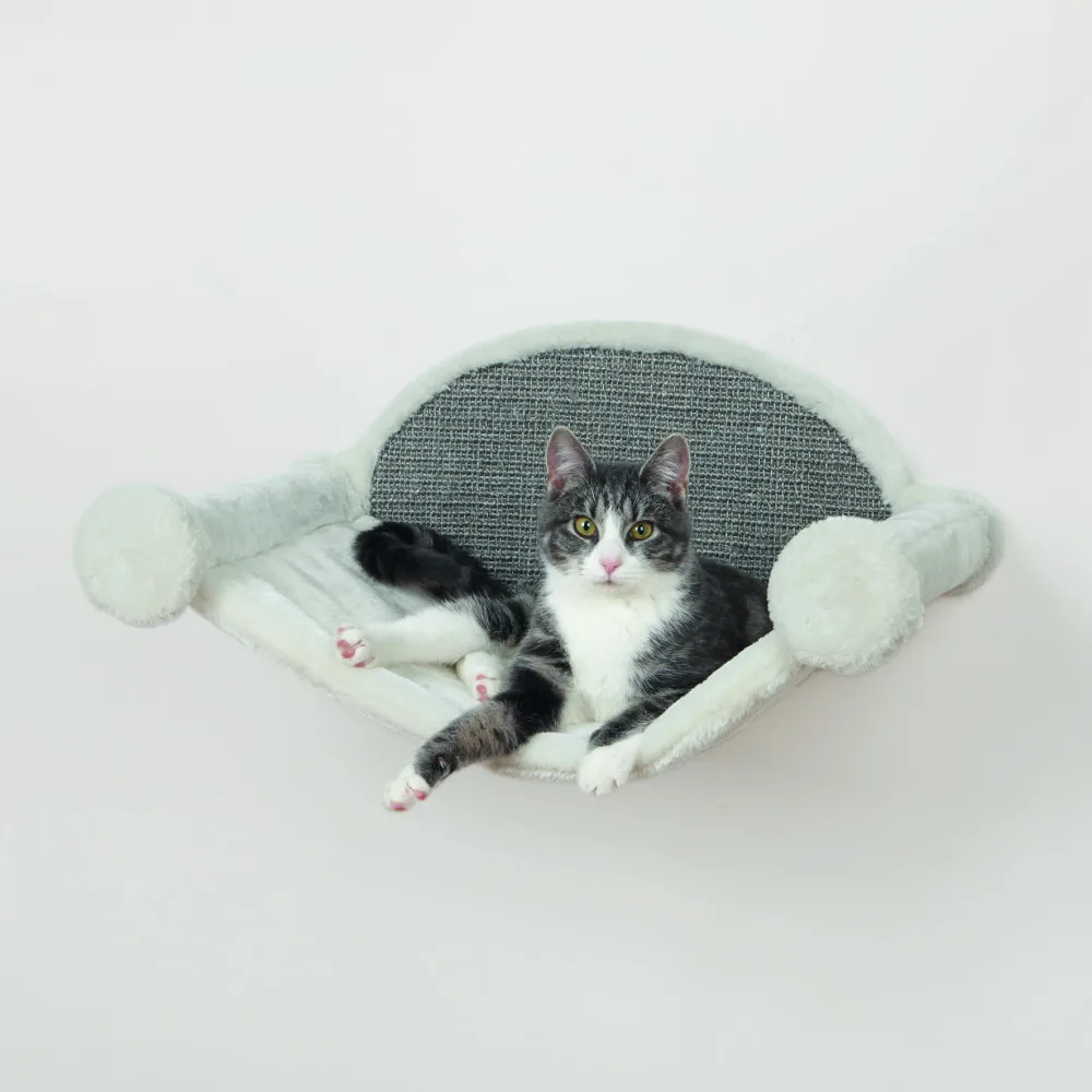 Гамак Trixie настінний для котів 54 х 28 х 33 см біло-сірий — фото 2