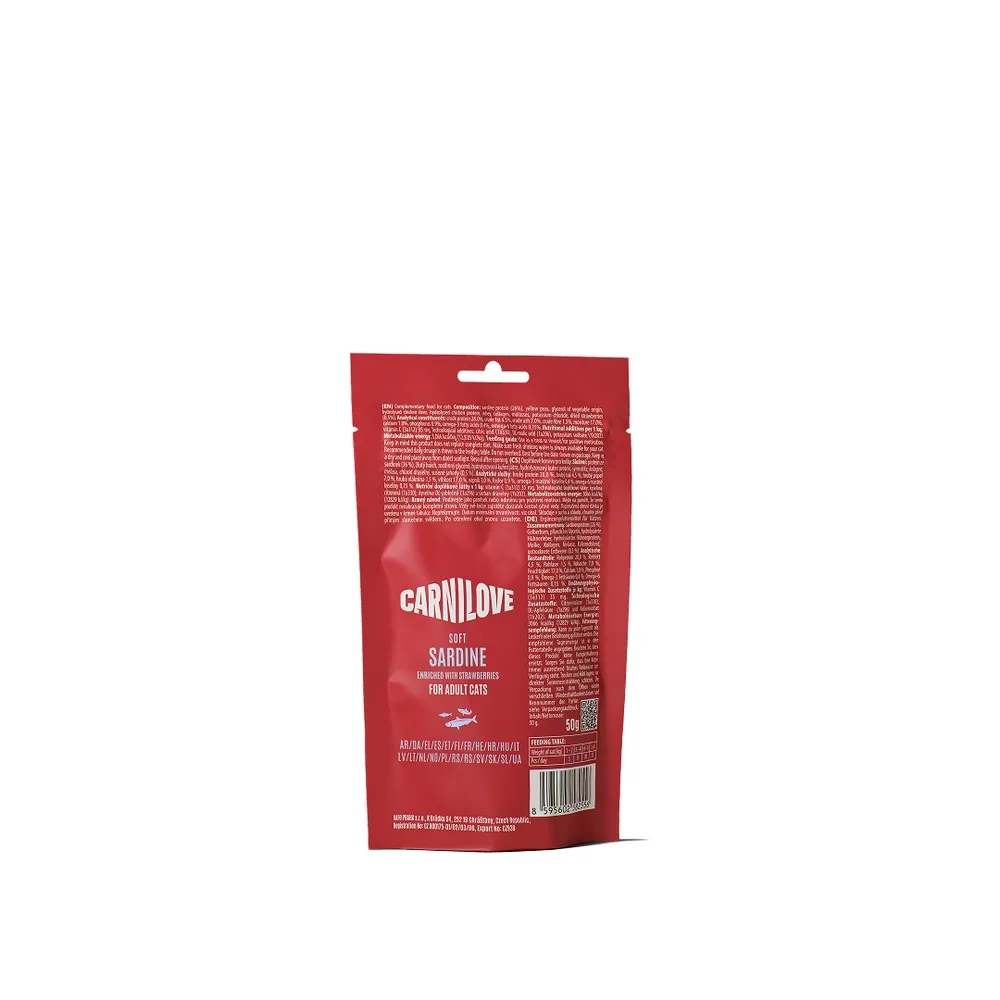 Ласощі Carnilove Soft Snack Sardine with Strawberry для котів м’які сардина і полуниця 50 г — фото 2