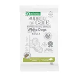 Nature’s Protection Superior Care White Dogs Hypoallergenic & Dental Care Беззернові ласощі для дорослих собак із білим забарвленням з білою рибою, 150 г — фото 1