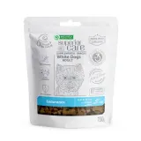 Nature’s Protection Superior Care White Dogs Endurance Ласощі для дорослих собак із білим забарвленням з протеїном комах і рисом, 150 г — фото 1