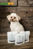 Nature’s Protection Superior Care White Dogs Sensitive Care Беззернові ласощі для юніорів із білим забарвленням з чутливим травленням з лососем, 150 г — фото 2