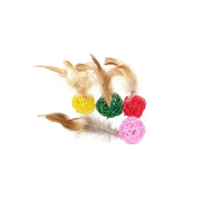 HIPPIE PET Набір іграшок для котів М’ячики з ротангу з пір’ям різнокольорові 4 см, 4 шт